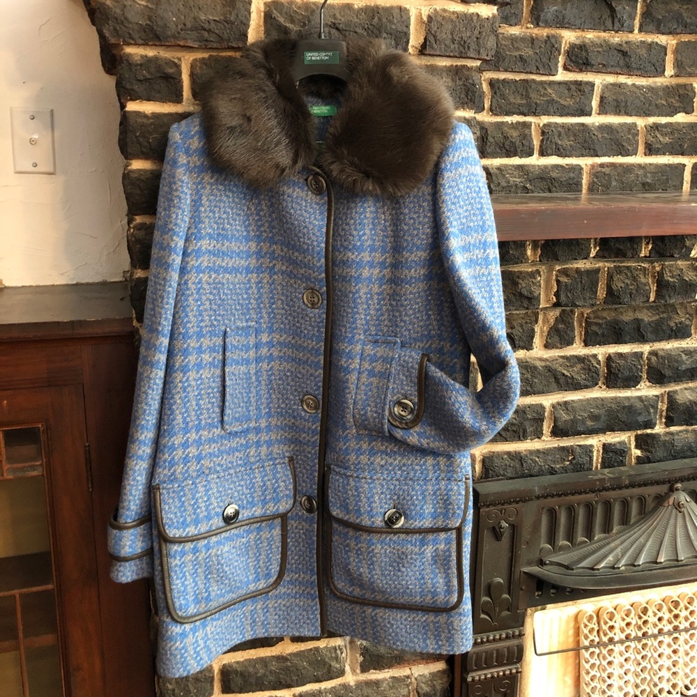 United Colors of Benetton jacket with faux fur collar (detachable)